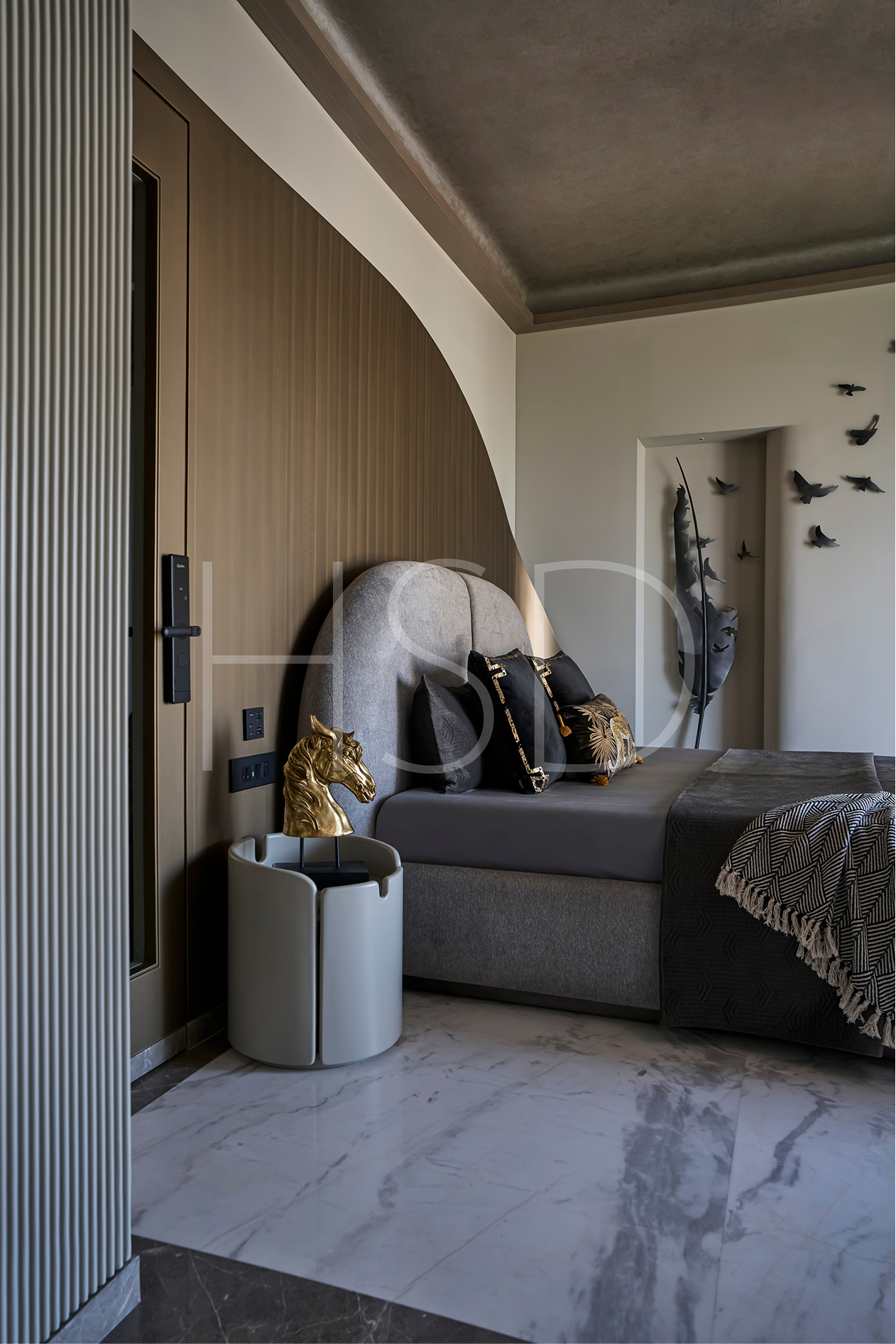 Lodha24