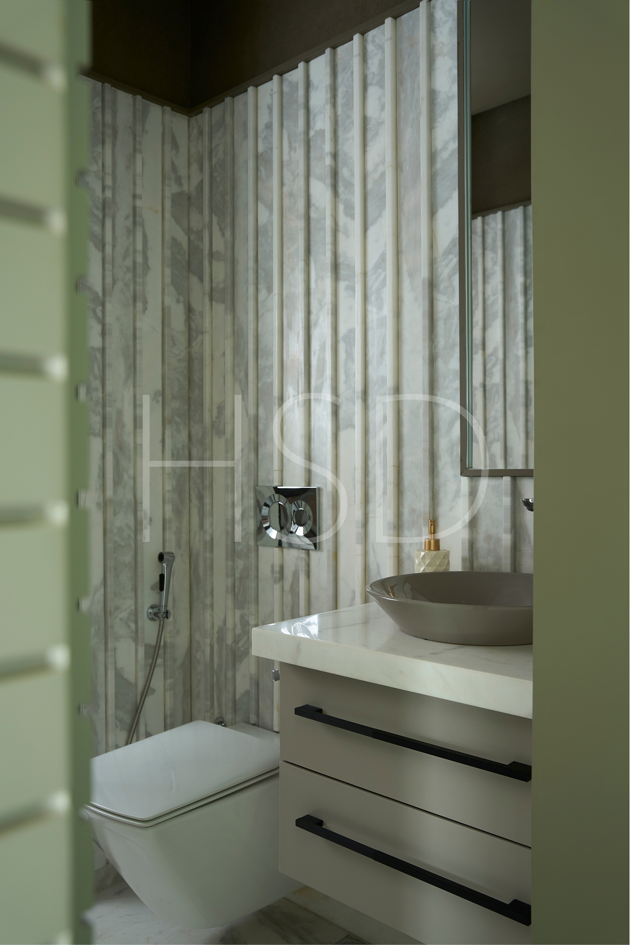 Lodha44